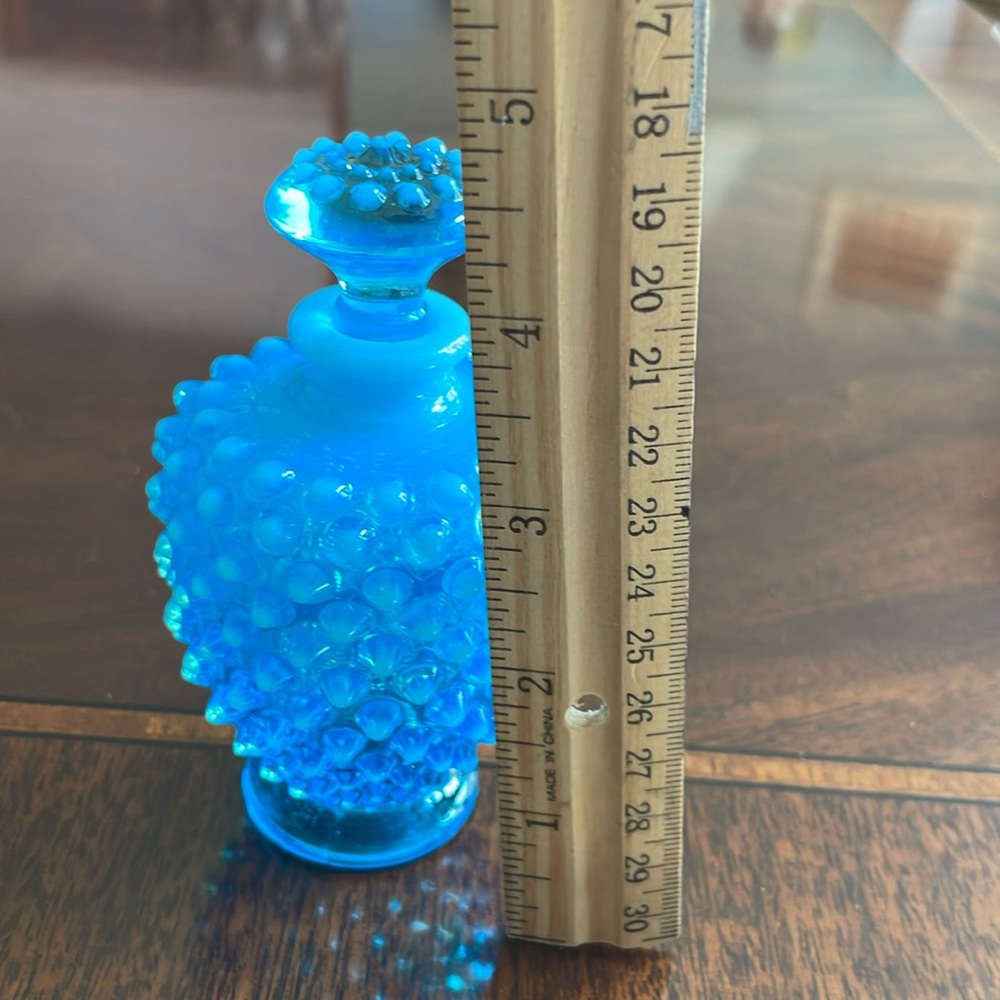 Fenton Blue Opalescent Hobnail Glass cologne Bottle - Picture 9 of 10